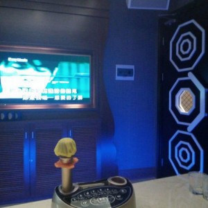 杭州上城区笕桥街道附近ktv招聘酒水促销员,加班双倍工资吗？
