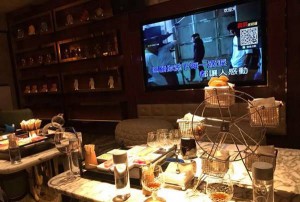 杭州中低端ktv招聘酒水销售员,夜场上班适合穿黑色衣服吗？