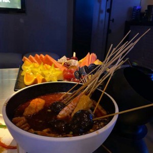 上海浦东新区周浦镇附近酒吧招聘商务接待,(不够给补贴)