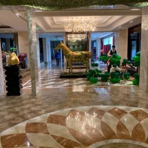 上海闵行区莘庄工业区附近夜总会招聘商务礼仪,有学历要求吗？